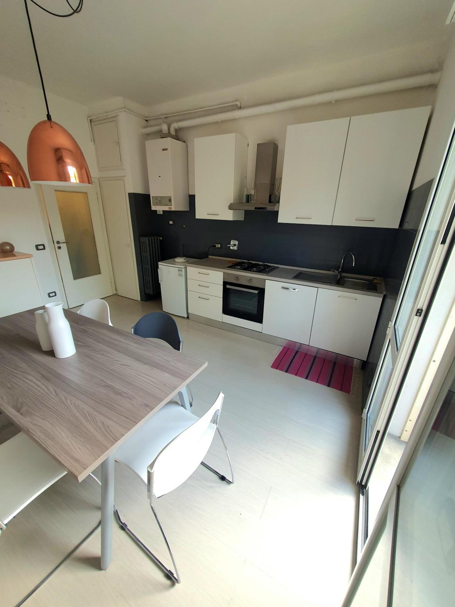 Spacious Three-Room Apartment In Saragozza Bologna Esterno foto